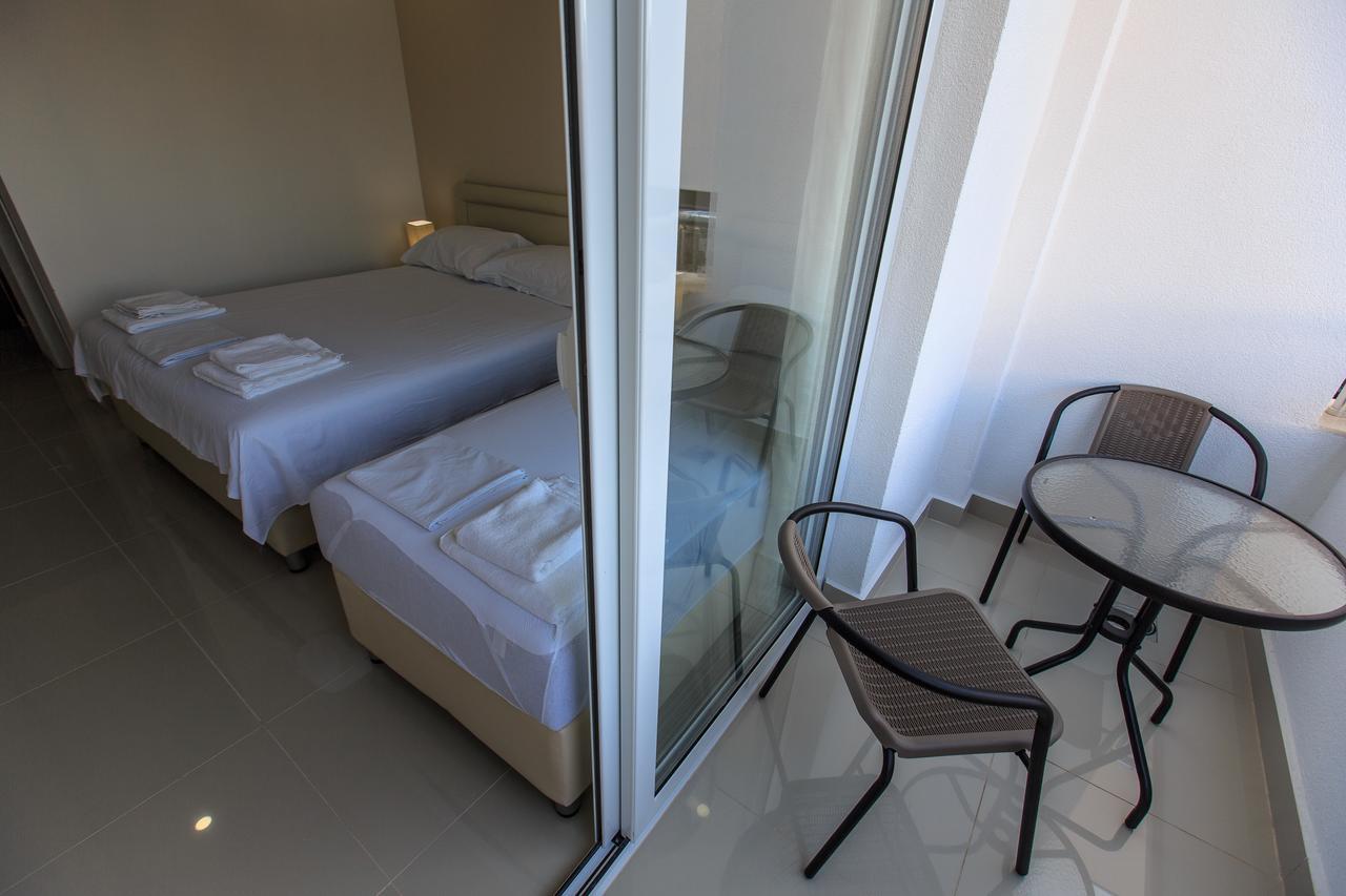 Scandinavian Hotel - Ulcinj Ulqin エクステリア 写真
