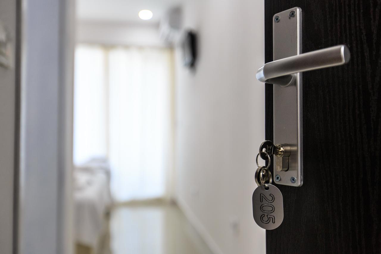 Scandinavian Hotel - Ulcinj Ulqin エクステリア 写真
