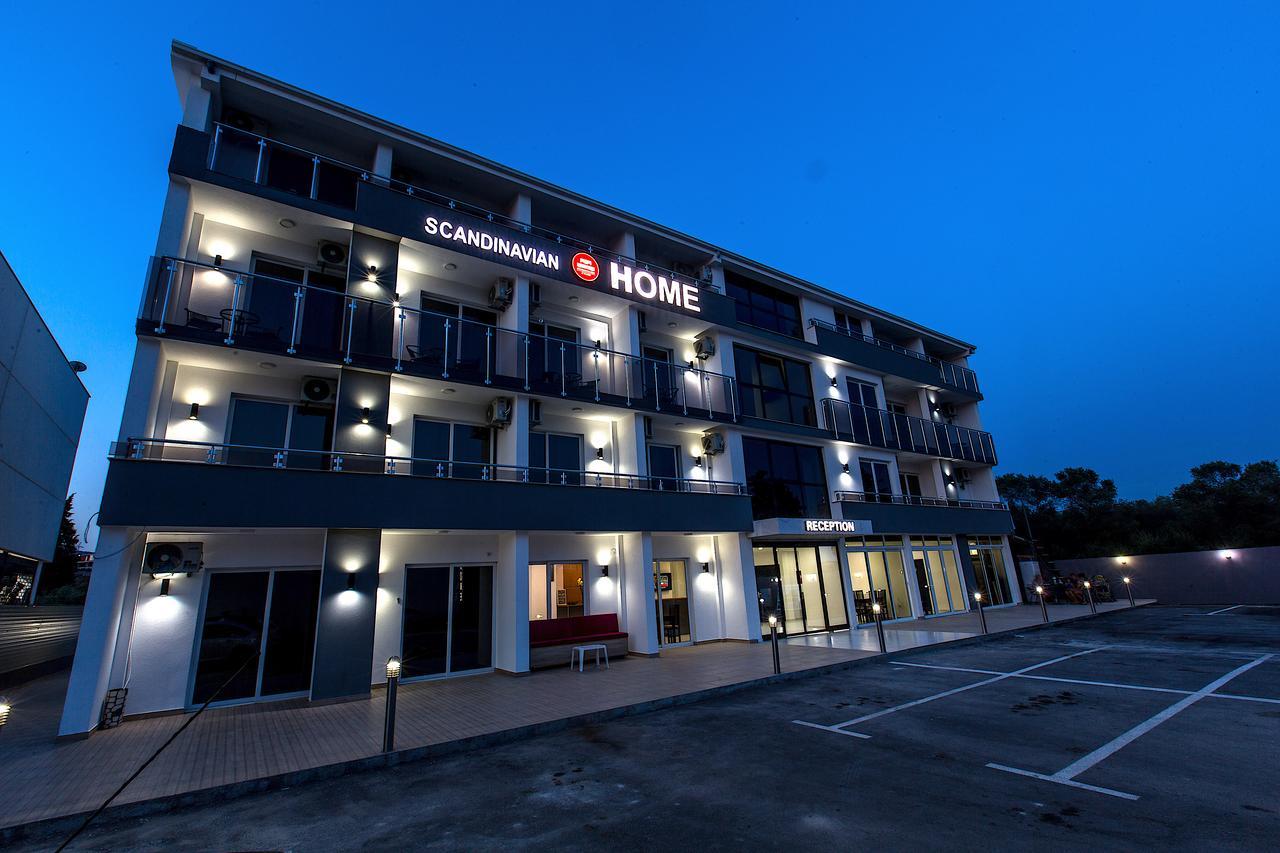 Scandinavian Hotel - Ulcinj Ulqin エクステリア 写真